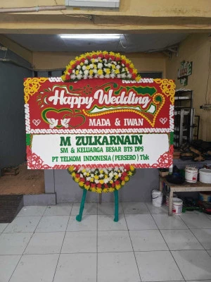 Papan Bunga di Kunir Butuh